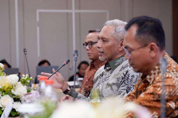Bisnis CNG dan LNG Jadi Andalan, Citra Nusantara (CGAS) Bidik Pendapatan Rp879 Miliar Bisnis CNG dan LNG Jadi Andalan, Citra Nusantara (CGAS) Bidik Pendapatan Rp879 Miliar