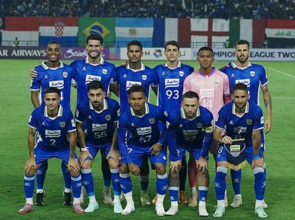 Persib Main di 4 Kompetisi Musim Depan, Siapkan Skuat Gemuk Persib Main di 4 Kompetisi Musim Depan, Siapkan Skuat Gemuk