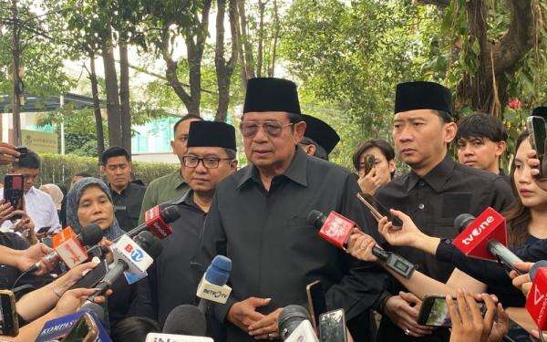 Takziah ke Rumah Duka Guruh Soekarnoputra, SBY: Mas Guruh Melakukan Banyak Hal Melalui Maha Karya Takziah ke Rumah Duka Guruh Soekarnoputra, SBY: Mas Guruh Melakukan Banyak Hal Melalui Maha Karya