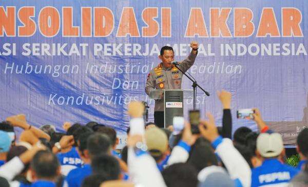 Kapolri Dorong Keseimbangan Keberlangsungan Usaha dan Kesejahteraan Buruh Kapolri Dorong Keseimbangan Keberlangsungan Usaha dan Kesejahteraan Buruh
