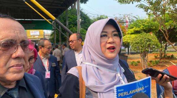 Sidang Ijazah Jokowi Jadi Cara Dokter Tifa Bongkar 712 Dokumen dan Ratusan Kesaksian Saksi Sidang Ijazah Jokowi Jadi Cara Dokter Tifa Bongkar 712 Dokumen dan Ratusan Kesaksian Saksi