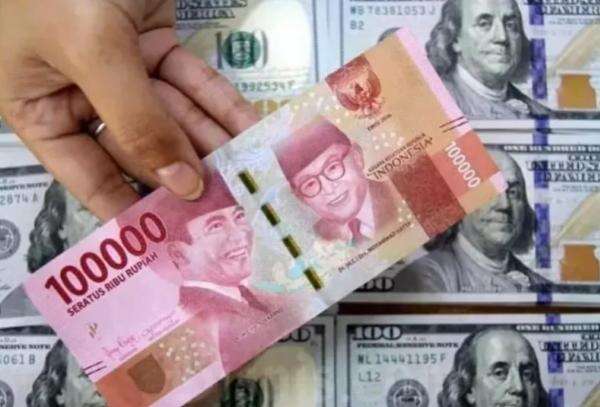Rupiah Diramal Tembus Rp18.200 Pekan Depan, Ini Biang Keroknya Rupiah Diramal Tembus Rp18.200 Pekan Depan, Ini Biang Keroknya