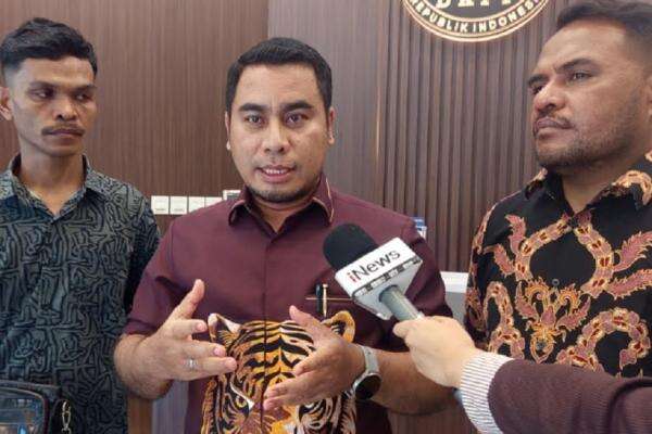 6 Komisioner KPU Dilaporkan ke DKPP Terkait Gibran Lolos Syarat Cawapres di Pemilu 2024 6 Komisioner KPU Dilaporkan ke DKPP Terkait Gibran Lolos Syarat Cawapres di Pemilu 2024