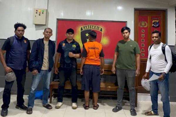 Polisi Gagalkan Dugaan Penyelundupan WNA ke Australia via Rote Ndao, 1 WNI Jadi Tersangka Polisi Gagalkan Dugaan Penyelundupan WNA ke Australia via Rote Ndao, 1 WNI Jadi Tersangka