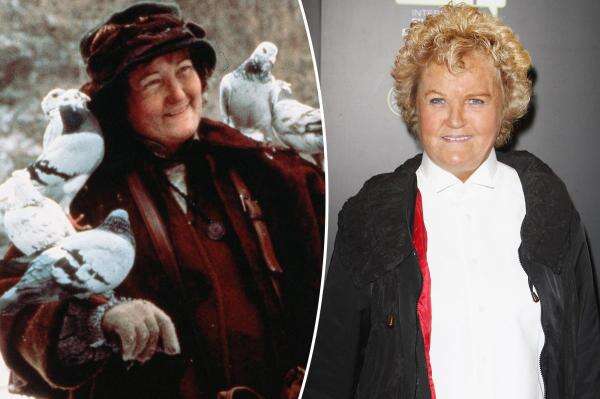 Profil Brenda Fricker, Si Pigeon Lady di Home Alone yang Meninggal Dunia Profil Brenda Fricker, Si Pigeon Lady di Home Alone yang Meninggal Dunia
