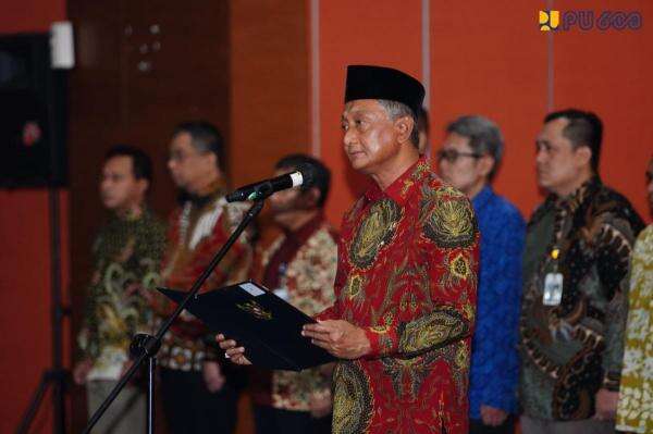 Menteri PU Copot Kepala BPJT hingga Biro Hukum, Lantik ASN Kejagung dan Akademisi Menteri PU Copot Kepala BPJT hingga Biro Hukum, Lantik ASN Kejagung dan Akademisi