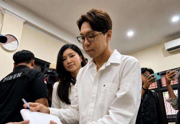 Richard Lee Keluhkan Jadwal Sidang yang Kerap Molor: Saya Capek Menunggu Richard Lee Keluhkan Jadwal Sidang yang Kerap Molor: Saya Capek Menunggu