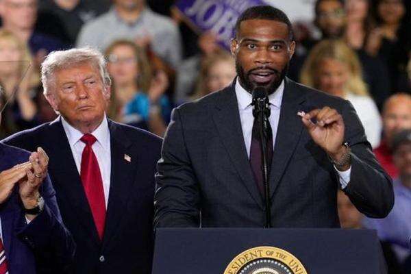 Politisi Murtad yang Didukung Trump Kalah Pemilihan Pendahuluan, Justru karena Namanya Khas Muslim Politisi Murtad yang Didukung Trump Kalah Pemilihan Pendahuluan, Justru karena Namanya Khas Muslim