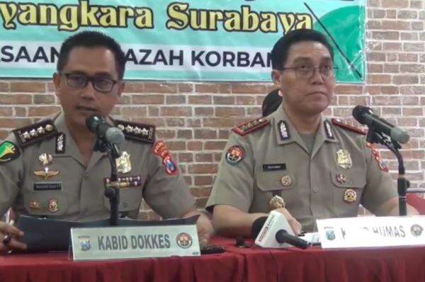 5 Jenazah Korban KM Mutiara Sentosa 2 Teridentifikasi, Polda Jatim: Bukan Tewas Terbakar 5 Jenazah Korban KM Mutiara Sentosa 2 Teridentifikasi, Polda Jatim: Bukan Tewas Terbakar