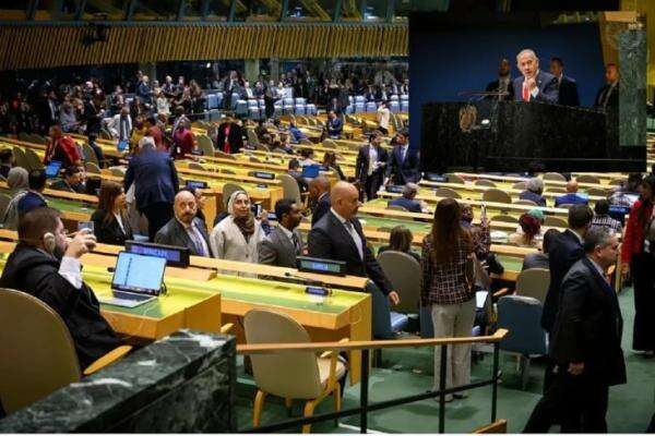 Delegasi Indonesia Walk Out saat Netanyahu Pidato di PBB, Kemlu: Solidaritas kepada Rakyat Palestina Delegasi Indonesia Walk Out saat Netanyahu Pidato di PBB, Kemlu: Solidaritas kepada Rakyat Palestina