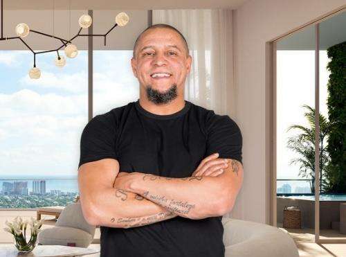 Kisah Tragis Roberto Carlos, Ditipu Agen hingga Kehilangan 99 Pendapatan Kisah Tragis Roberto Carlos, Ditipu Agen hingga Kehilangan 99 Pendapatan