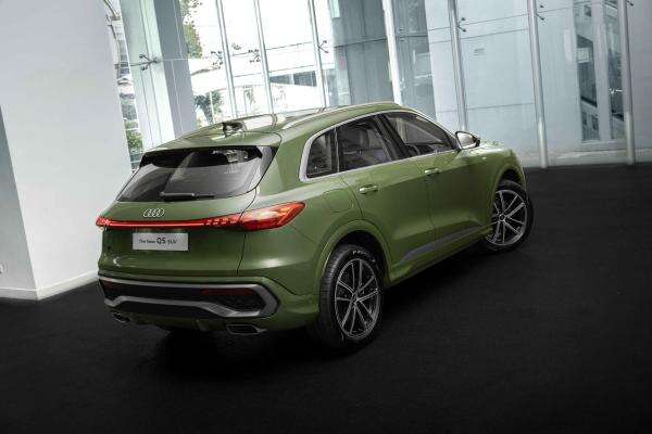 Audi Pamer SUV Baru Rp1,7 Miliar, tapi Penjualan Setahun cuma 14 Unit Audi Pamer SUV Baru Rp1,7 Miliar, tapi Penjualan Setahun cuma 14 Unit