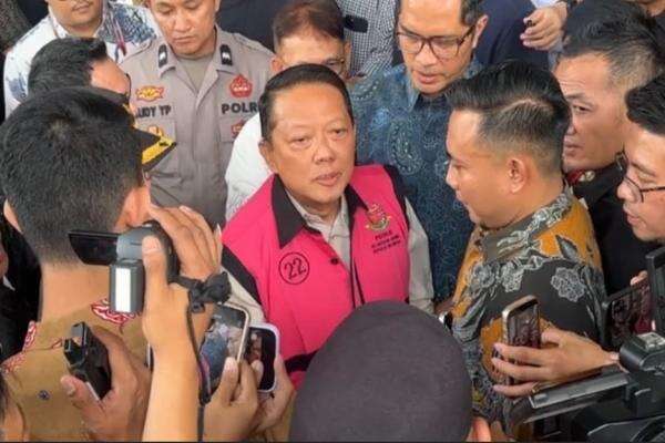 Pelimpahan Berkas Tahap II, Febrie Adriansyah: Saya Tak Pernah Minta Proyek Pemerintah Pelimpahan Berkas Tahap II, Febrie Adriansyah: Saya Tak Pernah Minta Proyek Pemerintah