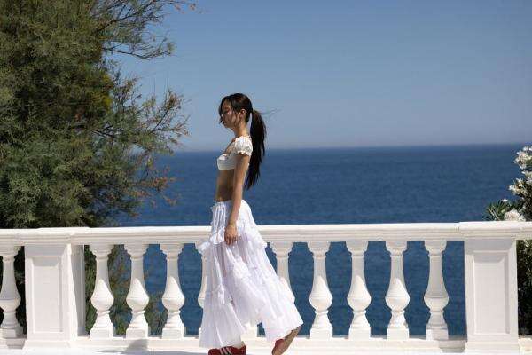 Vila Lokasi Syuting MV Jennie BLACKPINK Ternyata Bisa Disewa, Ini Fasilitasnya Vila Lokasi Syuting MV Jennie BLACKPINK Ternyata Bisa Disewa, Ini Fasilitasnya