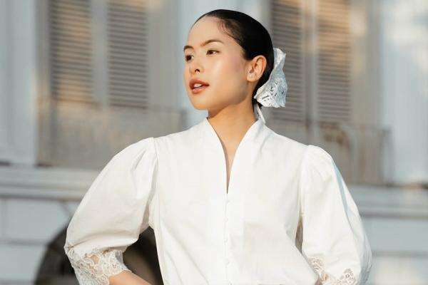 Maudy Ayunda Minta Maaf usai Video Mindfulness Dituding Tone Deaf Maudy Ayunda Minta Maaf usai Video Mindfulness Dituding Tone Deaf