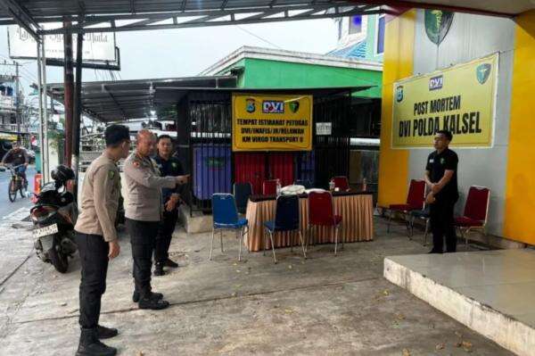Tim DVI Polda Kalsel Terima 30 Jenazah Korban KM Virgo, 14 Sudah Teridentifikasi Tim DVI Polda Kalsel Terima 30 Jenazah Korban KM Virgo, 14 Sudah Teridentifikasi
