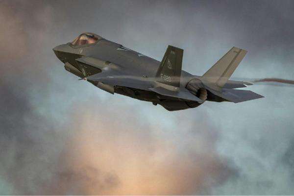 NATO Bersiap Latihan Nuklir usai Putin Umbar Ancaman Mengerikan NATO Bersiap Latihan Nuklir usai Putin Umbar Ancaman Mengerikan