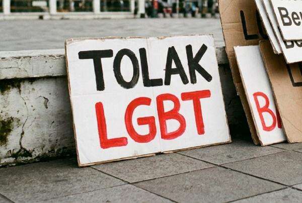 DPR Dukung Penetapan LGBT Jadi Ancaman Negara: Penyebarannya Semakin Masif DPR Dukung Penetapan LGBT Jadi Ancaman Negara: Penyebarannya Semakin Masif