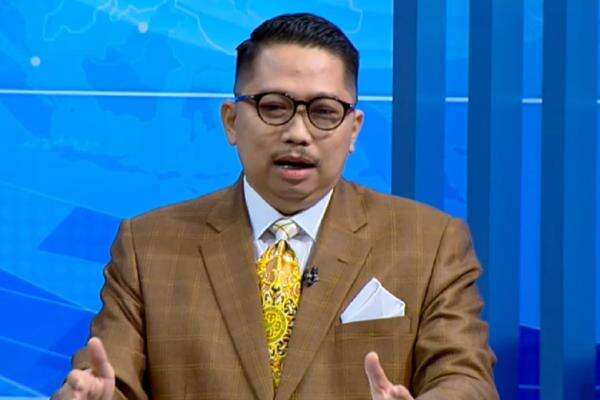 Rullyandi Sebut Putusan MK soal Ijazah Gibran Dipolitisasi: Desakan Pemakzulan Gak Nyambung Rullyandi Sebut Putusan MK soal Ijazah Gibran Dipolitisasi: Desakan Pemakzulan Gak Nyambung