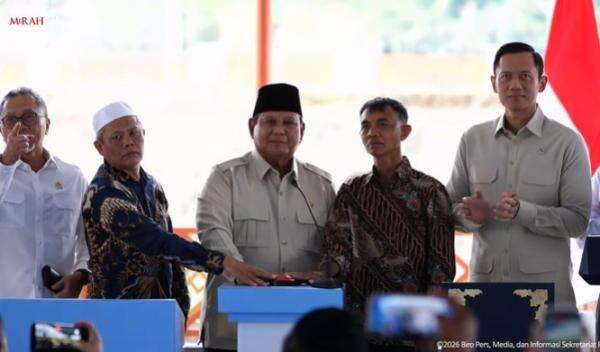 Prabowo Resmikan Lima Bendungan, Telan Anggaran Hampir Rp9,79 Triliun Prabowo Resmikan Lima Bendungan, Telan Anggaran Hampir Rp9,79 Triliun
