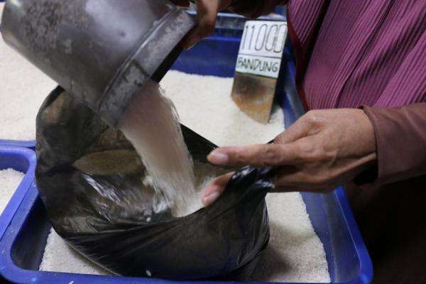 Harga Beras Naik di Tengah Surplus, Benarkah Ulah Mafia? Harga Beras Naik di Tengah Surplus, Benarkah Ulah Mafia?