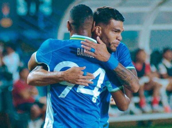 Hasil Babak Pertama Persib Bandung vs Arema FC di Piala Presiden 2026: Pangeran Biru Memimpin 1-0 Hasil Babak Pertama Persib Bandung vs Arema FC di Piala Presiden 2026: Pangeran Biru Memimpin 1-0