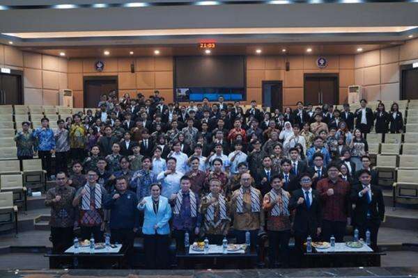 HIPMI IPB Dorong Mahasiswa Jadi Pengusaha, Bukan Sekadar Pencari Kerja HIPMI IPB Dorong Mahasiswa Jadi Pengusaha, Bukan Sekadar Pencari Kerja