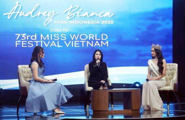 Pesan Liliana Tanoesoedibjo untuk Audrey Bianca Jelang Miss World 2026: Jadilah Dirimu Sendiri Pesan Liliana Tanoesoedibjo untuk Audrey Bianca Jelang Miss World 2026: Jadilah Dirimu Sendiri