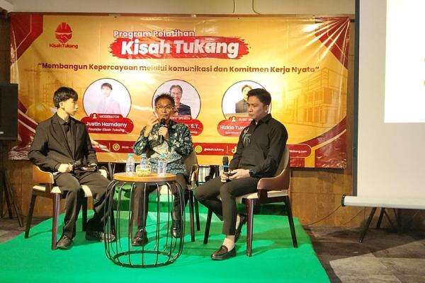 Kisah Tukang Latih Pekerja Konstruksi, Perkuat Komunikasi dan Profesionalisme Kisah Tukang Latih Pekerja Konstruksi, Perkuat Komunikasi dan Profesionalisme