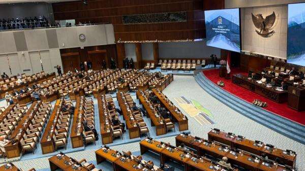 Jelang Pengesahan RAPBN 2027, 291 Legislator Hadiri Paripurna DPR RI Jelang Pengesahan RAPBN 2027, 291 Legislator Hadiri Paripurna DPR RI