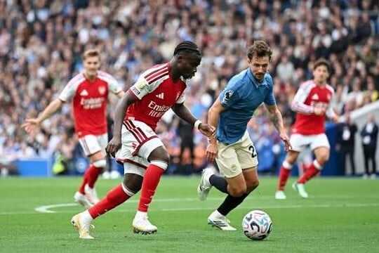 Hasil Lengkap Liga Inggris: Arsenal, Chelsea dan Tottenham Tumbang Hasil Lengkap Liga Inggris: Arsenal, Chelsea dan Tottenham Tumbang