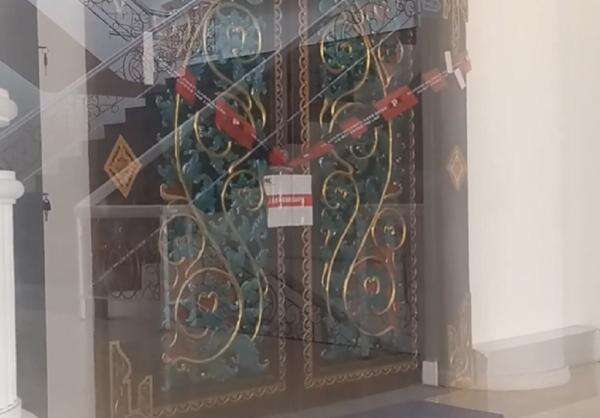 OTT di Lombok Barat, KPK Segel Ruang Kerja Bupati hingga Kantor PUPR OTT di Lombok Barat, KPK Segel Ruang Kerja Bupati hingga Kantor PUPR