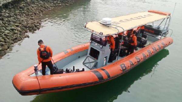 Penumpang KM Nggapulu Jatuh di Perairan Wawonii saat Berlayar dari Bitung ke Jakarta Penumpang KM Nggapulu Jatuh di Perairan Wawonii saat Berlayar dari Bitung ke Jakarta