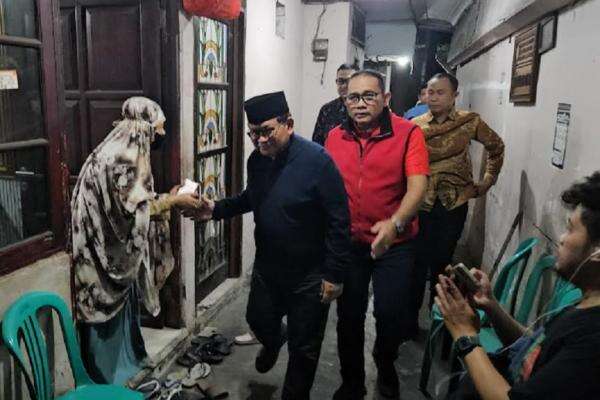 Pramono Diteriaki Warga usai Melayat Korban Demo Ricuh: Kawal Sampai Tuntas! Pramono Diteriaki Warga usai Melayat Korban Demo Ricuh: Kawal Sampai Tuntas!