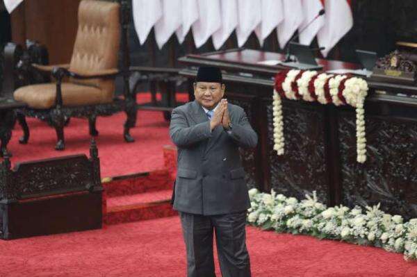 Prabowo Proyeksikan Setoran Dividen BUMN Tembus Rp200 triliun di 2026 Prabowo Proyeksikan Setoran Dividen BUMN Tembus Rp200 triliun di 2026