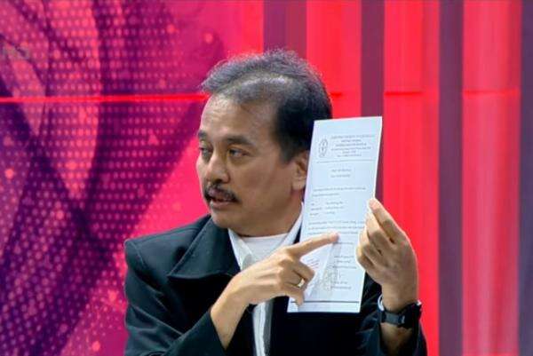 Roy Suryo: Tak Ada yang Kenal Gibran saat Saya Cek ke UTS Insearch Roy Suryo: Tak Ada yang Kenal Gibran saat Saya Cek ke UTS Insearch
