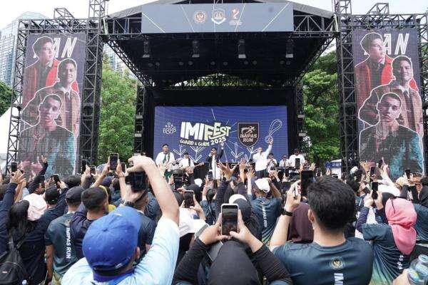 Inovasi Seru IMIFEST x Finnet: Urus Paspor Makin Asyik Sambil CFD-an dan Nonton Hiburan Musik Inovasi Seru IMIFEST x Finnet: Urus Paspor Makin Asyik Sambil CFD-an dan Nonton Hiburan Musik