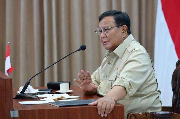 Prabowo Perintahkan Uji Tepung Ubi buat Padamkan Karhutla: Bukan Water Bombing, Ubi Bombing Prabowo Perintahkan Uji Tepung Ubi buat Padamkan Karhutla: Bukan Water Bombing, Ubi Bombing