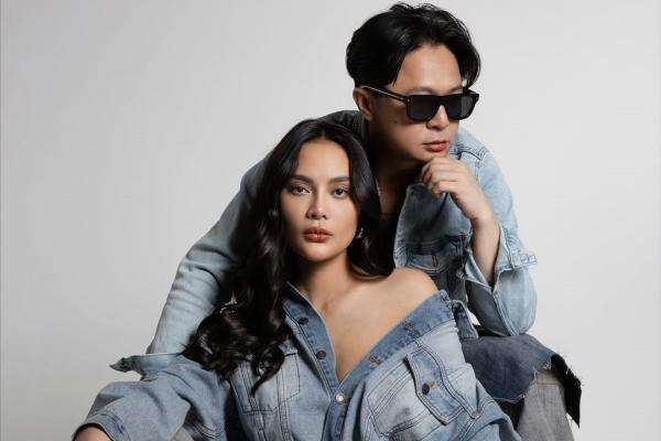 6 Mantan Pacar Erika Carlina sebelum Terima Lamaran DJ Bravy 6 Mantan Pacar Erika Carlina sebelum Terima Lamaran DJ Bravy