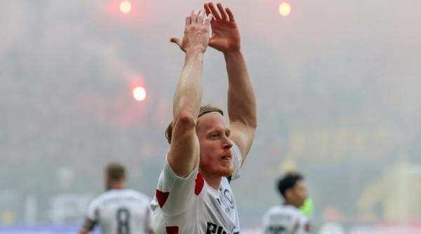 Persija Jakarta Dikabarkan Ajukan Tawaran Fantastis untuk Bek Serbia yang Pernah Main di Liga Champions Persija Jakarta Dikabarkan Ajukan Tawaran Fantastis untuk Bek Serbia yang Pernah Main di Liga Champions