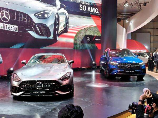 Mercedes-Benz Bawa 2 Model Baru di GIIAS 2026, Harganya Nyaris Rp10 Miliar Mercedes-Benz Bawa 2 Model Baru di GIIAS 2026, Harganya Nyaris Rp10 Miliar