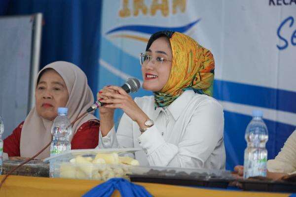 Dukung Kampung Nelayan Merah Putih, Anggota DPR Rina Sa'adah Minta UMKM Pesisir Diperkuat Dukung Kampung Nelayan Merah Putih, Anggota DPR Rina Sa'adah Minta UMKM Pesisir Diperkuat