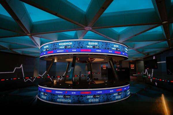 IHSG Sesi I Melemah ke 5.864, 314 Saham Turun IHSG Sesi I Melemah ke 5.864, 314 Saham Turun