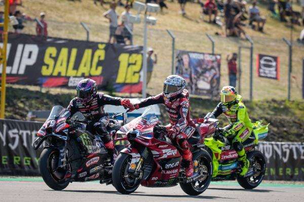Jorge Martin Tantang Marc Marquez Rebut Gelar Juara Dunia MotoGP 2026: Akan Sangat Menyenangkan Jorge Martin Tantang Marc Marquez Rebut Gelar Juara Dunia MotoGP 2026: Akan Sangat Menyenangkan
