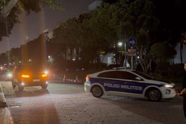 Prabowo Panggil Kapolri hingga Jaksa Agung ke Istana Malam-Malam, Ada Apa? Prabowo Panggil Kapolri hingga Jaksa Agung ke Istana Malam-Malam, Ada Apa?