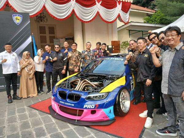 Dari Museum Joang 45, BMW Passato Modifikasi Karya Anak Bangsa Menuju Panggung Dunia SEMA Show 2026 Dari Museum Joang 45, BMW Passato Modifikasi Karya Anak Bangsa Menuju Panggung Dunia SEMA Show 2026