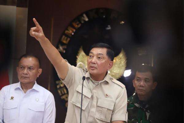 Jabat Menko Polkam Ad Interim, Sjafrie Sjamsoeddin Apresiasi Kinerja Budi Gunawan Jabat Menko Polkam Ad Interim, Sjafrie Sjamsoeddin Apresiasi Kinerja Budi Gunawan