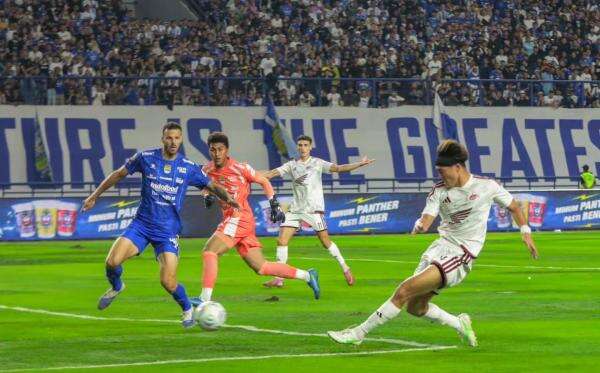 Hasil Babak Pertama Persib Bandung vs PSM Makassar di Super League 2026-2027: Pangeran Biru Tertinggal 0-1 Hasil Babak Pertama Persib Bandung vs PSM Makassar di Super League 2026-2027: Pangeran Biru Tertinggal 0-1