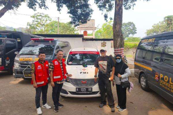 PMI Banten Dampingi Keluarga Jurnalis iNews Yudistiro yang Hilang di Selat Sunda PMI Banten Dampingi Keluarga Jurnalis iNews Yudistiro yang Hilang di Selat Sunda
