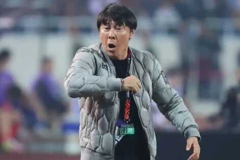 Shin Tae-yong Jadi Pelatih Baru Persija? Shin Tae-yong Jadi Pelatih Baru Persija?